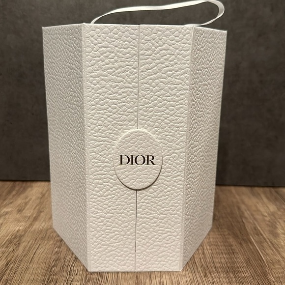 Dior J’adore’s miniature set total of 4 fragrances - Picture 10 of 10